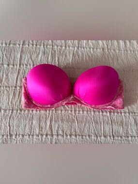 Victoria's Secret Neon Pink Lace Push-Up Bra